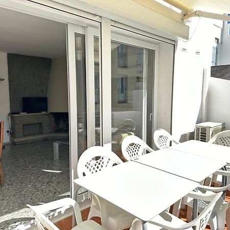 Agi Joan Badosa Apartman Roses Kültér fotó