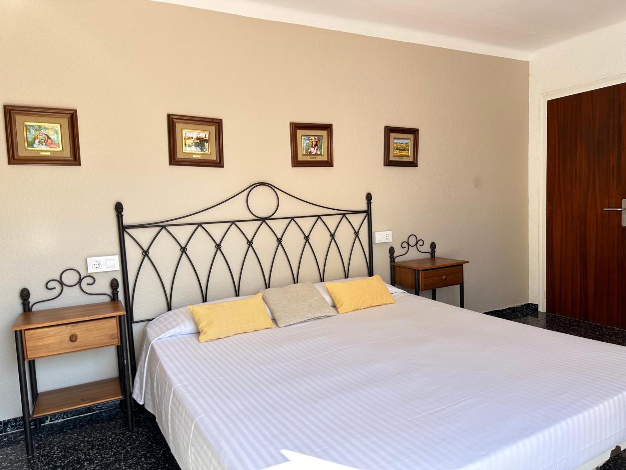 Agi Joan Badosa Apartman Roses Kültér fotó