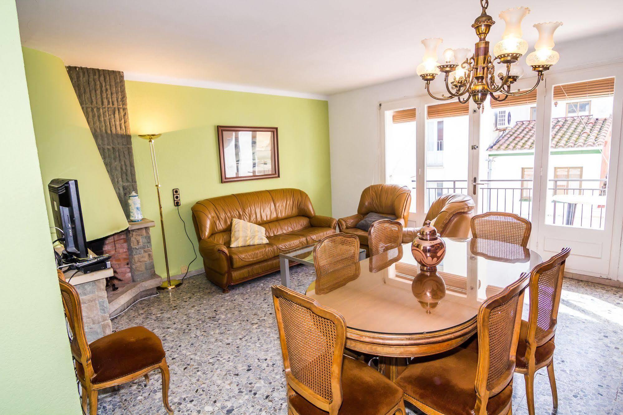 Agi Joan Badosa Apartman Roses Kültér fotó